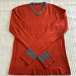 Elie Tahari Orange lightweight wool sweater
